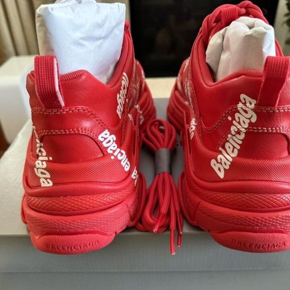BALENCIAGA TRIPLE S ALLOVER LOGOTYPE 42 (US 9) BRAND NEW IN-BOX! - Picture 7 of 13